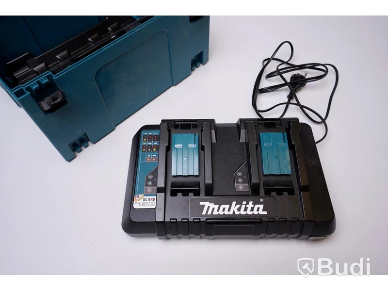 Makita DC18RD dubbelladdare inkl väska