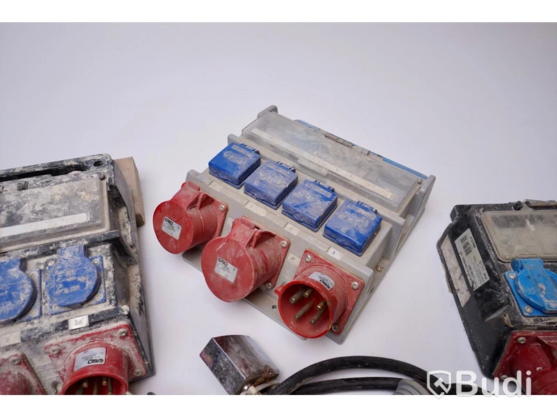 3st 16a uttagscentral inkl kablar