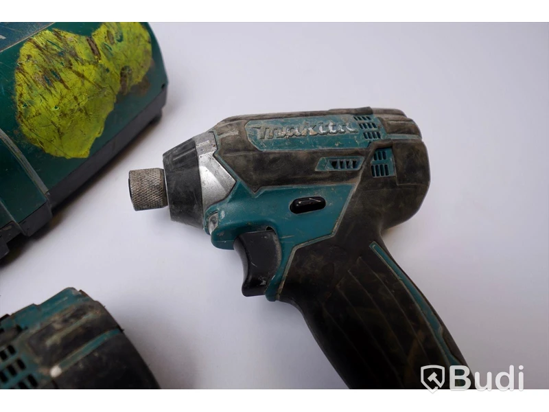 3st Makita maskiner + laddare