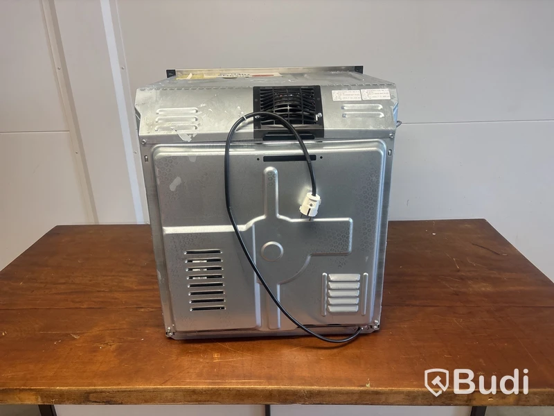 Inbyggnadsugn med mikro Smeg SO6303APX