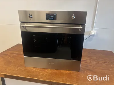 Inbyggnadsugn med mikro Smeg SO6303APX