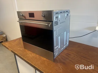 Inbyggnadsugn med mikro Smeg SO6303APX
