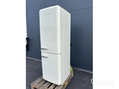 Kyl/frys SMEG FAB32RCR5