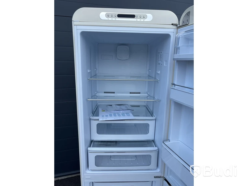 Kyl/frys SMEG FAB32RCR5
