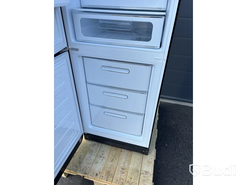 Kyl/frys SMEG FAB32LBL5