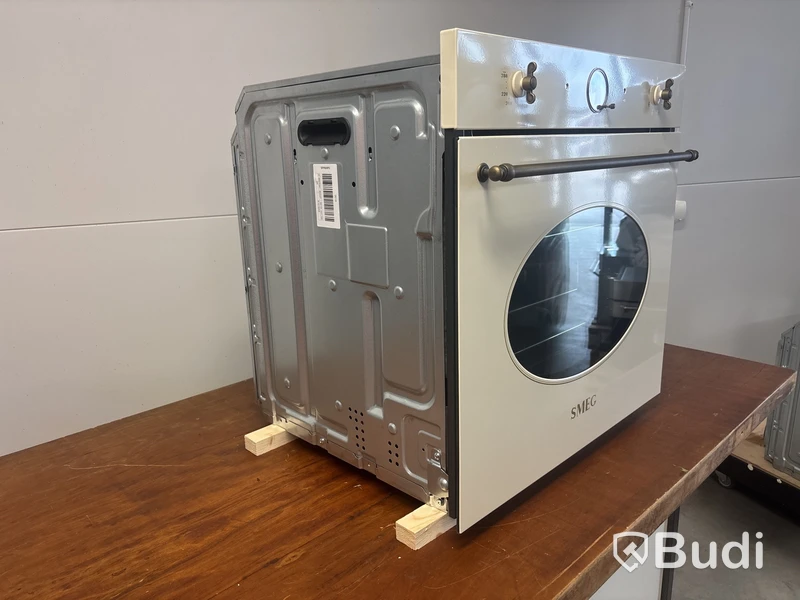 Inbyggnadsugn SMEG SFP805PO