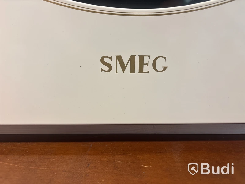 Inbyggnadsugn SMEG SFP805PO