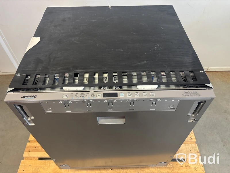 Diskmaskin SMEG ST323PT