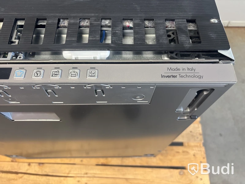 Diskmaskin SMEG ST323PT