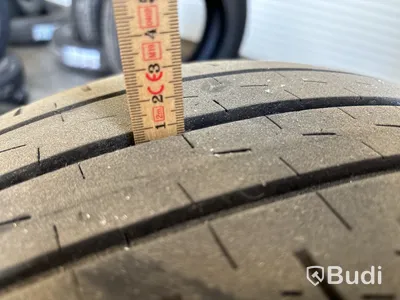 2 st däck Pirelli 225/65 R16C