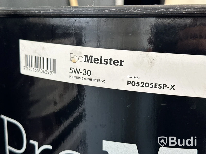 Fatbasäng och olje fat.