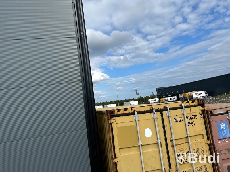 40-fots container med däckställ och hjul