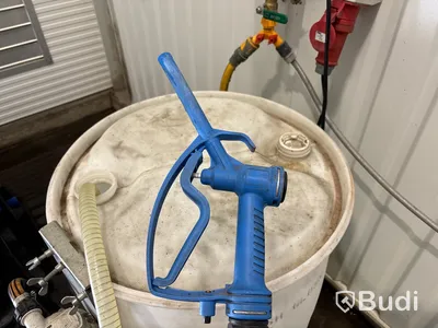 Avfettning med pump samt slangvinda.