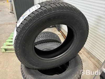 6 st däck Nokian 205/75 R16C (Nya)