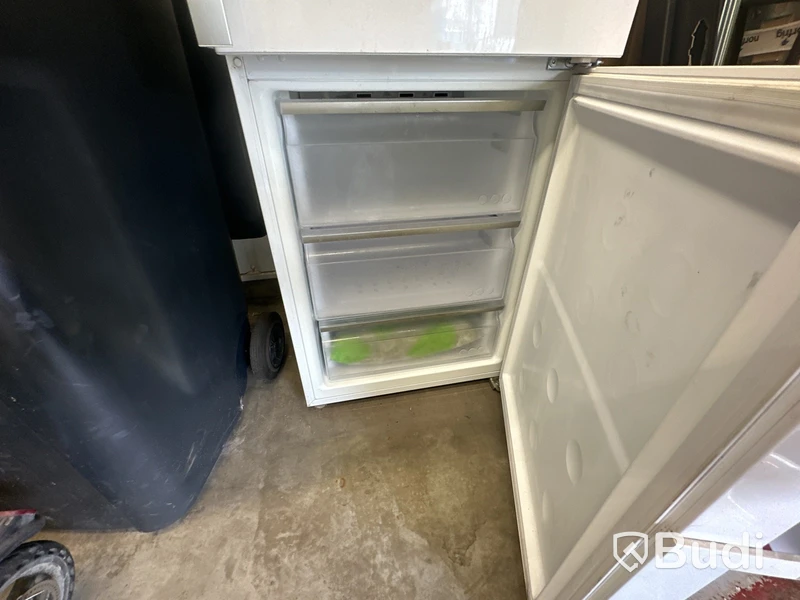 Samsung kylskåp och frys.