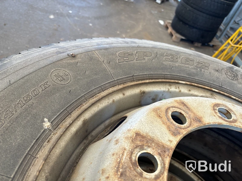 4 st lastbilshjul 315/70 R 22,5, dubbade