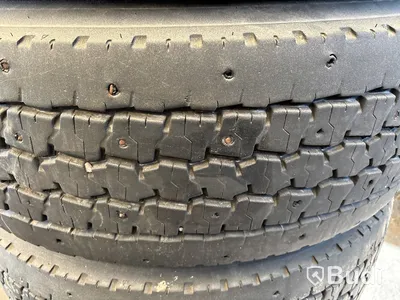 4 st lastbilshjul 315/70 R 22,5, dubbade