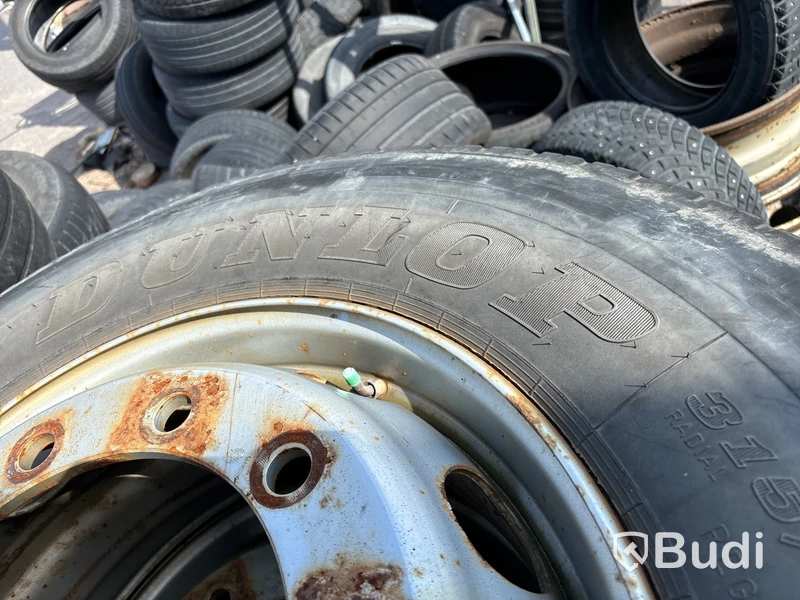 4 st lastbilshjul, 315/70 R 22,5 dubbade