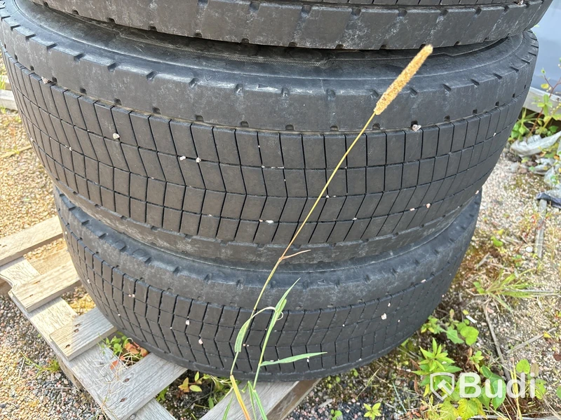 4 st lastbilshjul, 315/70 R 22,5