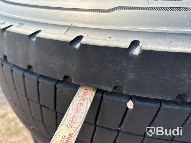 4 st lastbilshjul, 315/70 R 22,5