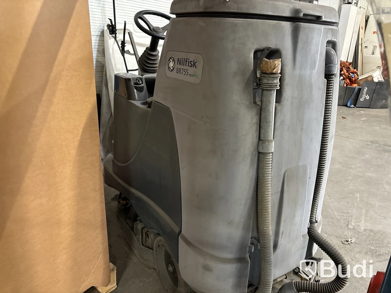 Skurmaskin Nilfisk BR755