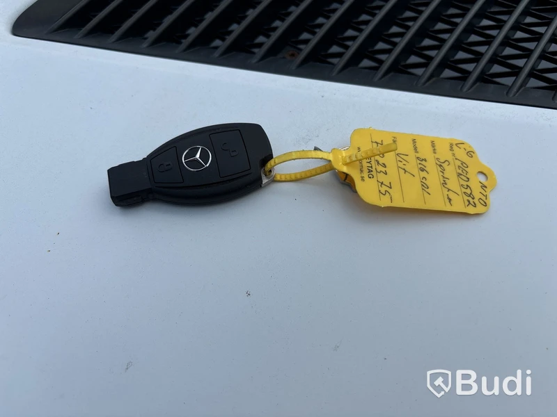 Kylbil Mercedes-Benz Sprinter 316 med bakgavellyft (163hk) -2016 - EXPORT