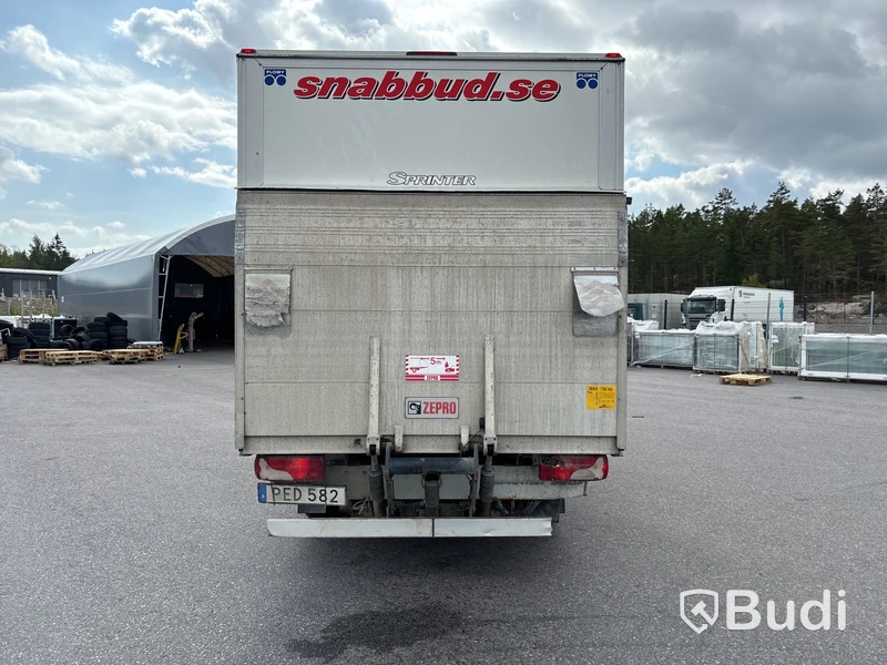Kylbil Mercedes-Benz Sprinter 316 med bakgavellyft (163hk) -2016 - EXPORT