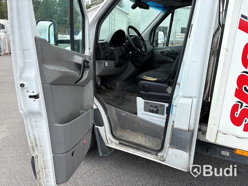 Kylbil Mercedes-Benz Sprinter 316 med bakgavellyft (163hk) -2016 - EXPORT