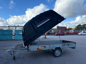 Släpvagn med kåpa Majava M 5032 LJ | 2016