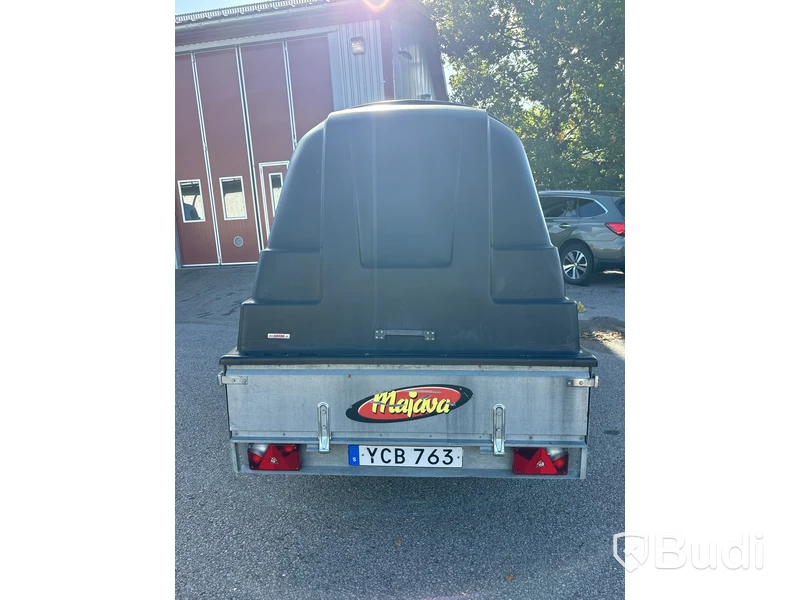 Släpvagn med kåpa Majava M 5032 LJ | 2016