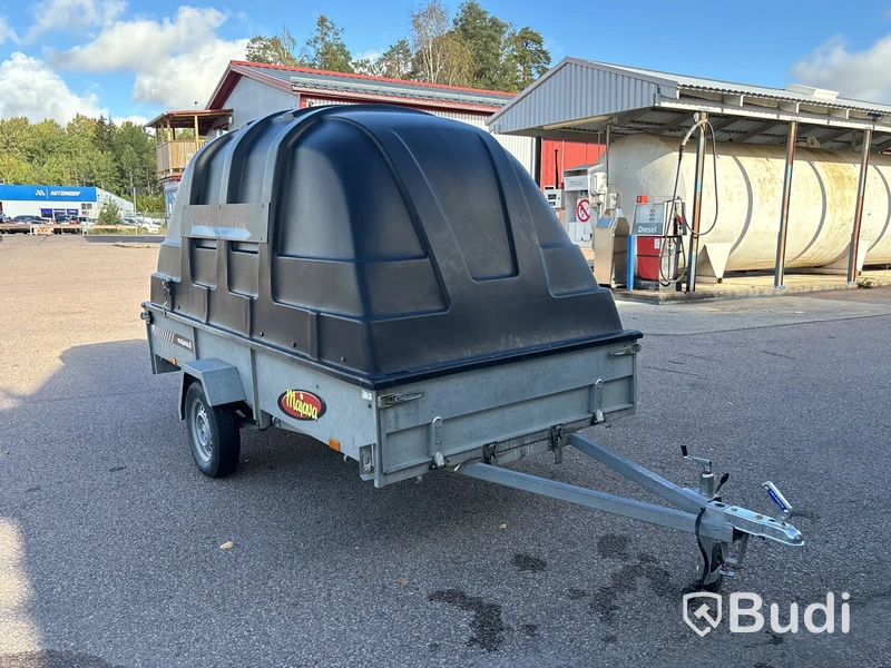 Släpvagn med kåpa Majava M 5032 LJ | 2016