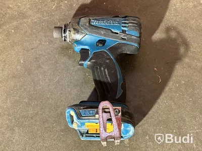 10 st Batterimaskiner Makita