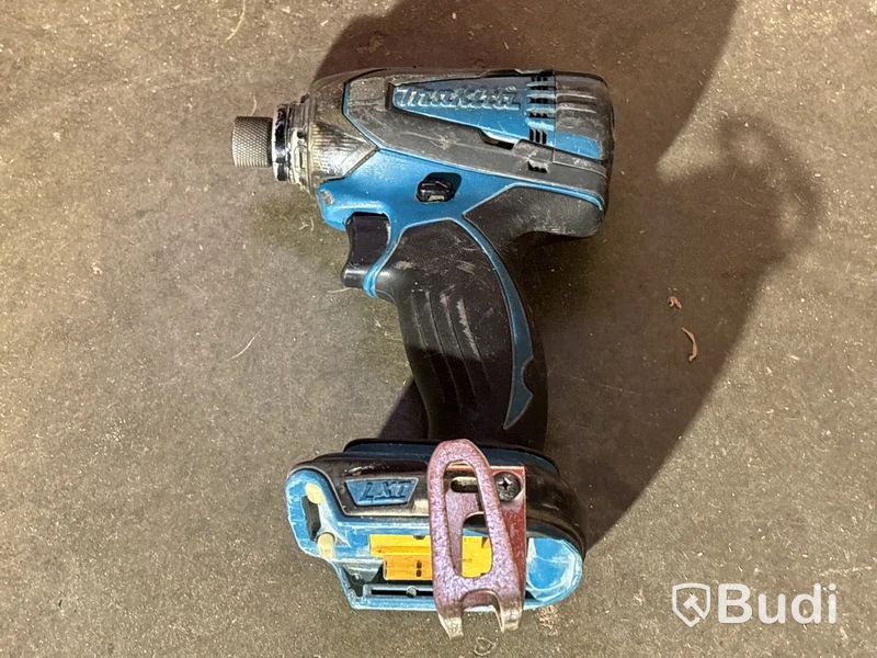 10 st Batterimaskiner Makita