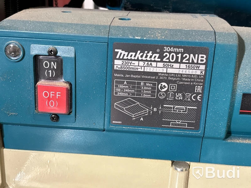 Planhyvel Makita 2012NB