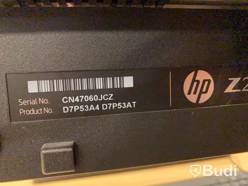 Dataskärmar HP 4st med bordsfäste.