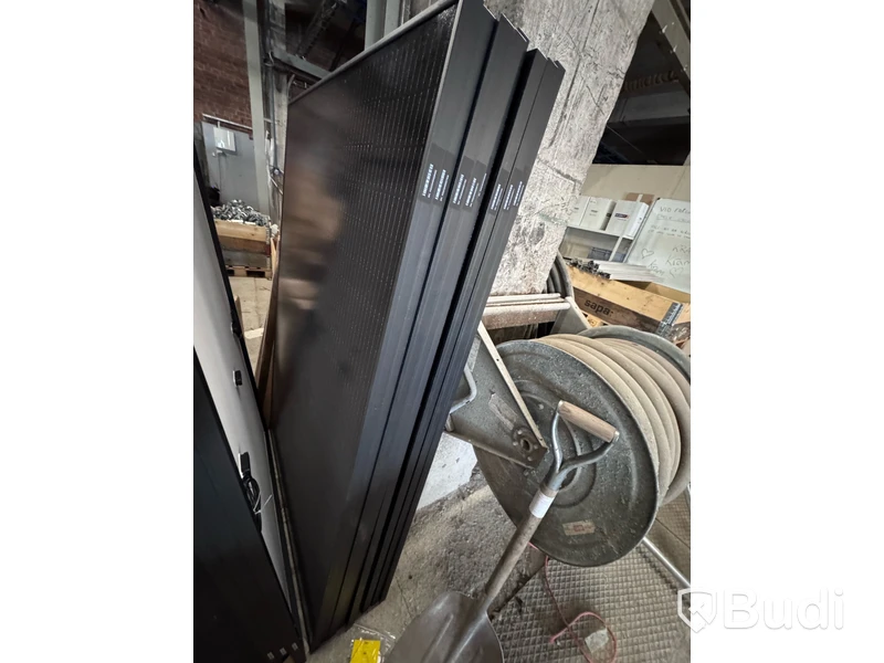 8 st solcellspaneler TrinaSolar 415W, TSM-415DE09R.05