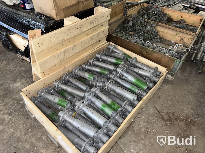 Stort parti byggställning Monzon aluminium samt Altrad/Layher stålställning (Se sista bilden)