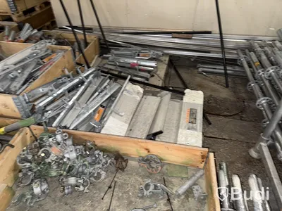 Stort parti byggställning Monzon aluminium samt Altrad/Layher stålställning (Se sista bilden)