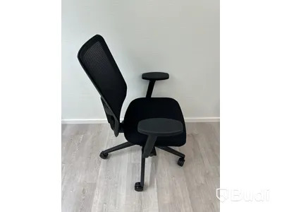 Kontorsstol, höj- och sänkbar