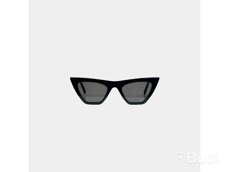 3 st. Solglasögon Nathalie Schuterman: Gwyneth sunglasses silver, Billie sunglasses black och Aviator sunglasses black
