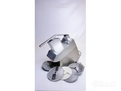 Grönsaksskärare med tillbehör. Model VC60 MS