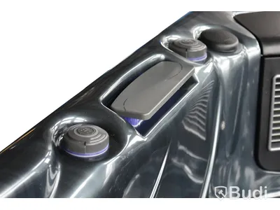 Spabad Luxuz Dark NY i kartong inklusive skyddslock. (Ordinarie pris 89 999 kr) - 1197701