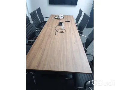 Konferensbord med 8 st stolar