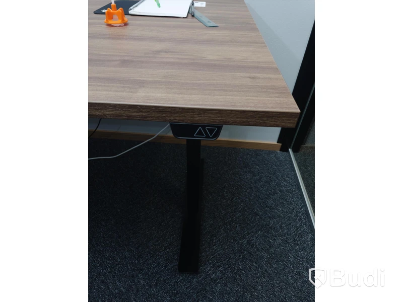 Höj- och sänkbart skrivbord ROLERGO GF-470
