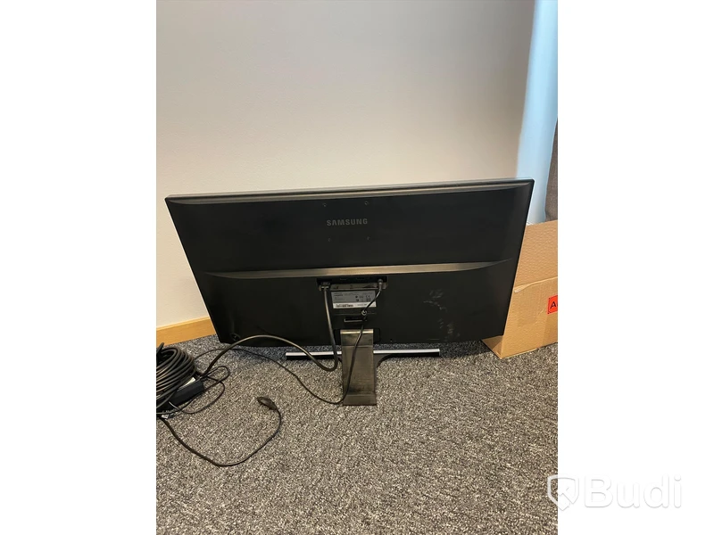 Datorskärm - Samsung 28” U28E590D