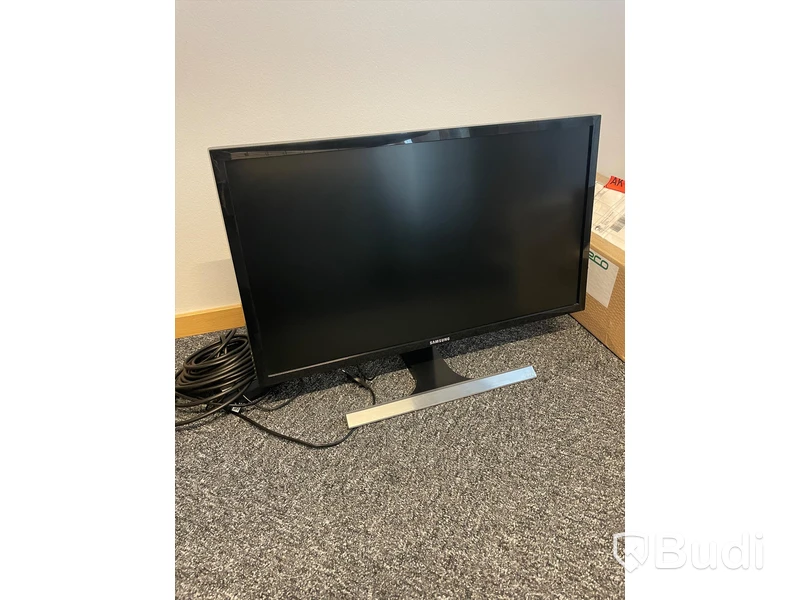 Datorskärm - Samsung 28” U28E590D