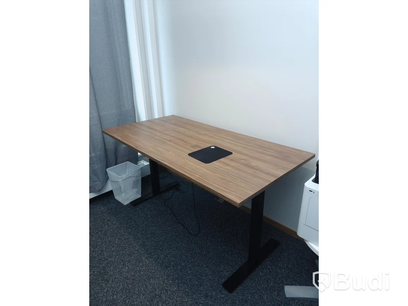 Höj- och sänkbart skrivbord ROLERGO GF-470