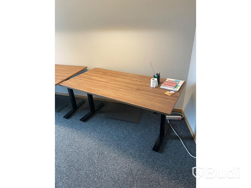 Höj- och sänkbart skrivbord ROLERGO GF-470