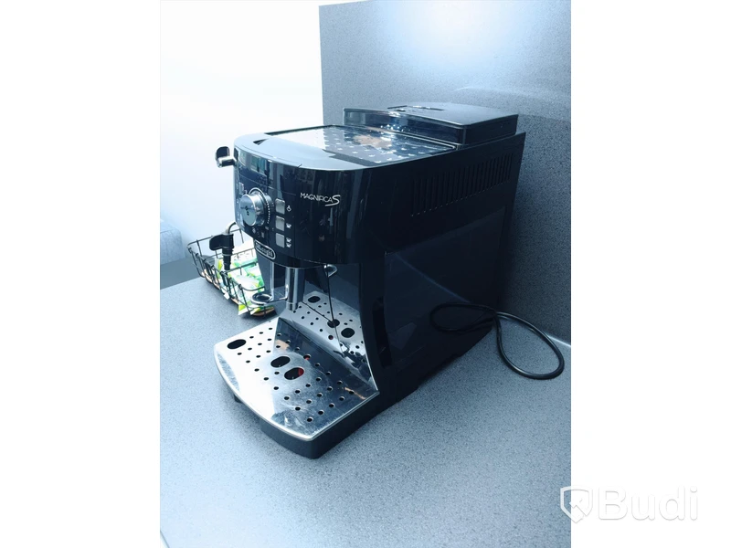 Kaffemaskin - DeLonghi, MagnificaS