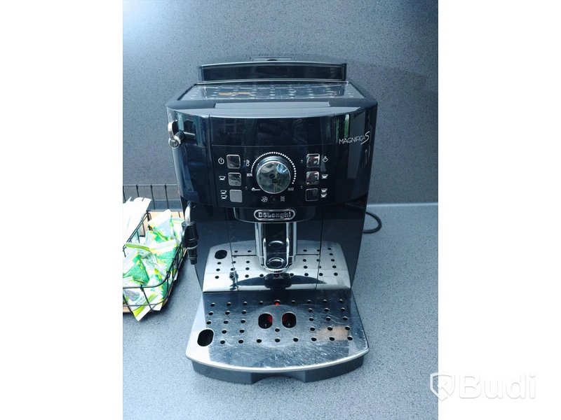 Kaffemaskin - DeLonghi, MagnificaS